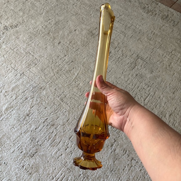 Fenton Amber Valencia Petal Vase Footed Vintage Slim Neck 14 inch Swung 60’s - Picture 5 of 7
